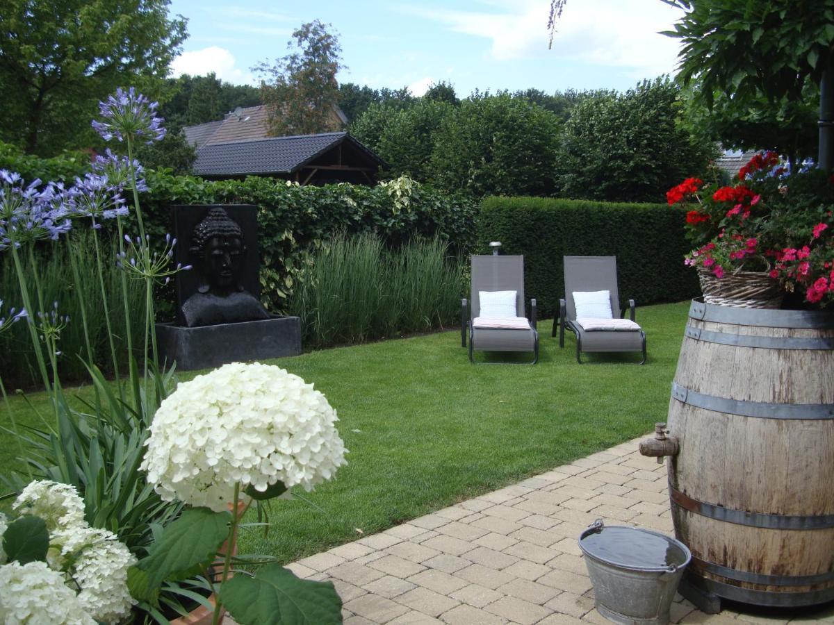 Bed & Breakfast Haus Unter Den Linden Emmerich Exterior foto